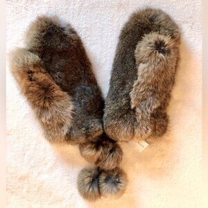 Coach. Rabbit fur mittens